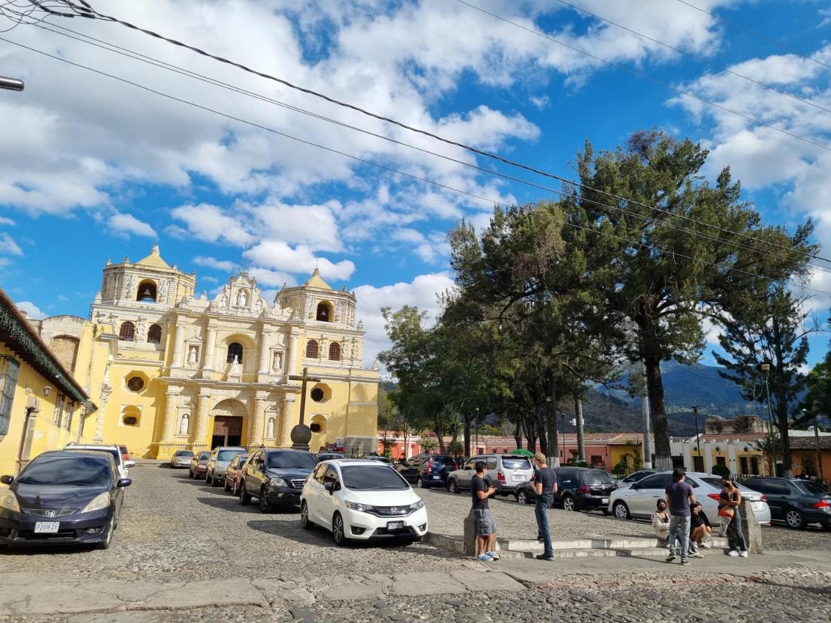 Casa Capirucho Hotel Antigua Kültér fotó